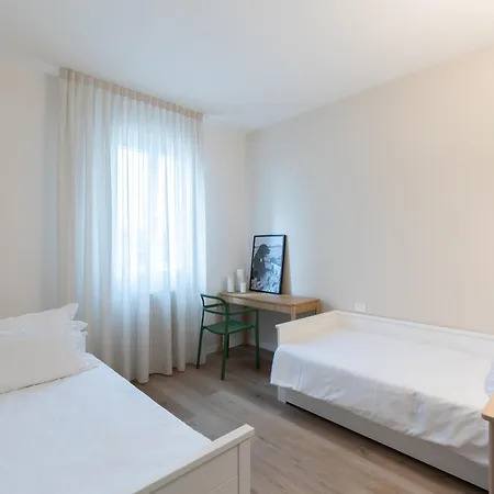 Apartment Luxury Collection - Ceccarini 60 *